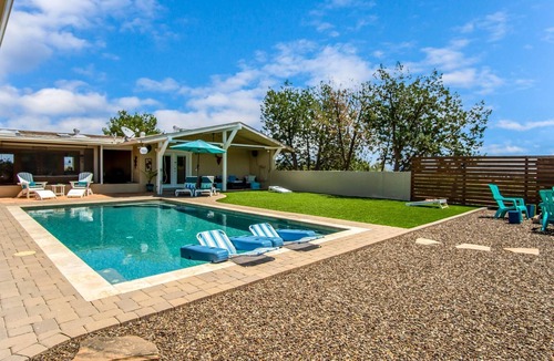 Cottonwood-Verde Village Apartment | PRIVATE 30' SWIMMING POOL & HOT TUB Amazing Views & Serenity Close to SEDONA!