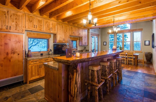 Sundance Cabin | Private and Peaceful, Mtn Views, Stream, Family Friendly, Separate Guest Room