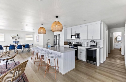 Freeport House | Private Beach Walkover, Sunset Views & Room to Gather