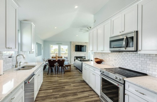 Pirates Beach House | Private Beachside Home, Perfect for Families, Updated Interior & Near Beach