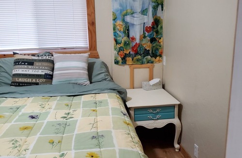 Noxon House | Private cabin at Noxon Creekside Motel