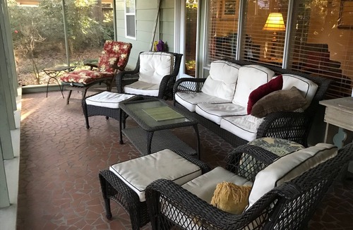Ocean Springs House | Private Cottage, Historic Ocean Springs, Intown Location