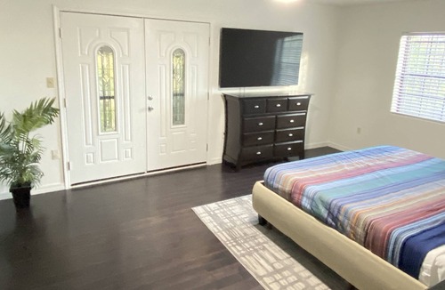 Governmental Mall Condo | PRIVATE garage, 2bdrm home in downtown PHX!