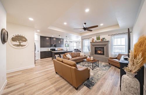 Ashton House | Private Hot Tub and Deck Teton Valley Getaway