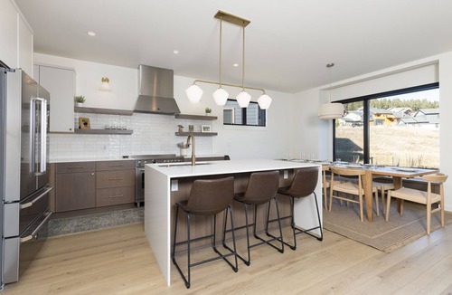 Big Sky House | Private Hot Tub | Wood Stove | Ample Parking | Minutes to Town Center