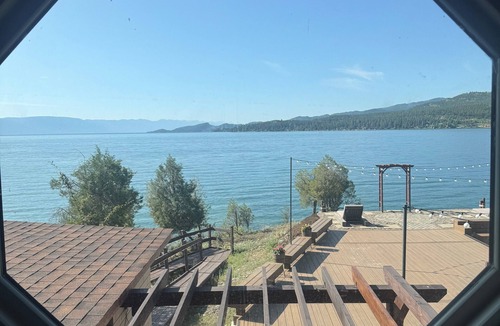 Somers House | PRIVATE ISLAND RETREAT On Gorgeous Flathead Lake Montana!