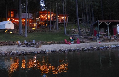 Hope House | Private Lake home with guest cabin