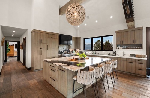 Skywood Preserve House | Private Luxury Escape | Deck, Hot Tub + Views!