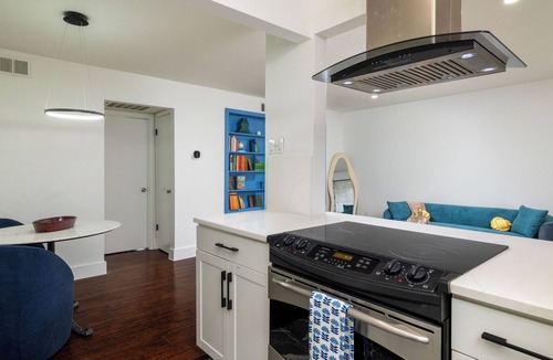 North Dallas Condo | Private Patio + Community Pool - First-Floor Condo