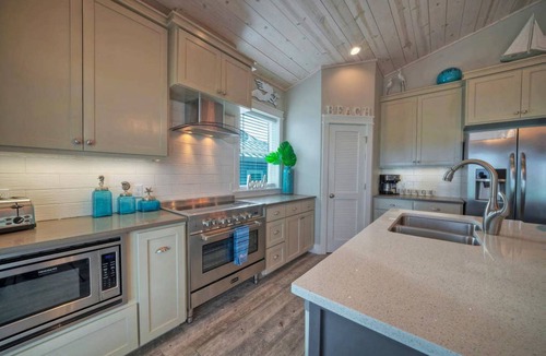 Port Aransas House | Private Pool, Covered Patio | 4 Blocks to Beach | Bourbon Breeze by AvantStay
