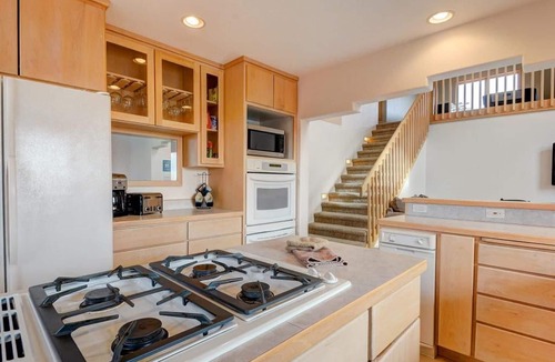 Moab South Valley House | Private Pool! Private Hot Tub! Trailer Parking! Fire Pits! All on 2 Acres!