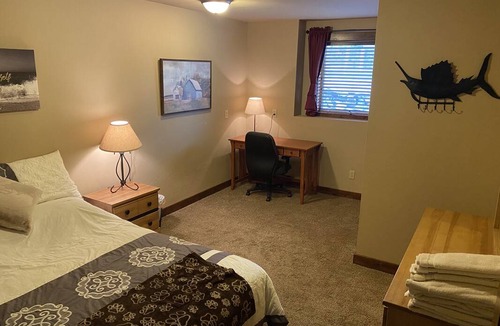 Kalispell Resort | Private room ∙ 1 guest