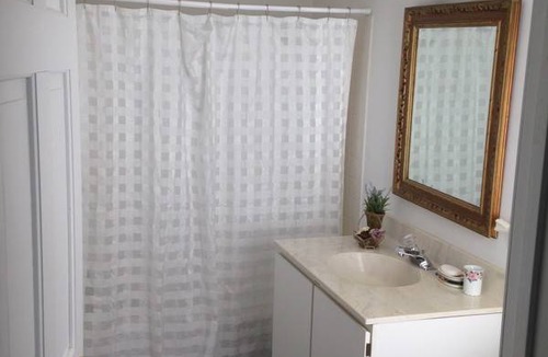 Pipersville Resort | Private room ∙ 1 guest