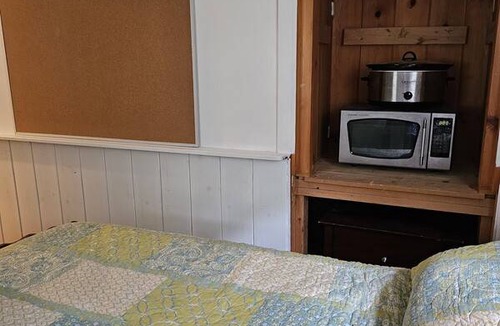Mashpee Resort | Private room ∙ 2 guests
