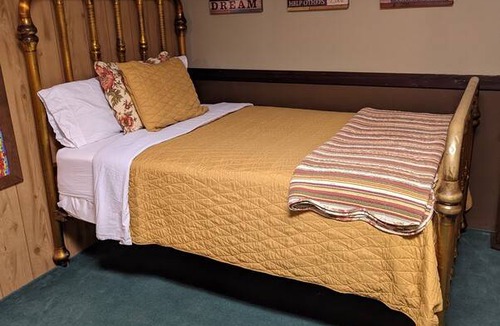East Helena Resort | Private room ∙ 2 guests