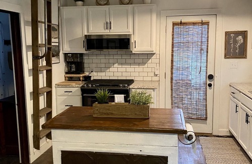 Lakeview Cottage | Ptoobies Place- waterfront cottage with boat dock & NEW deck!