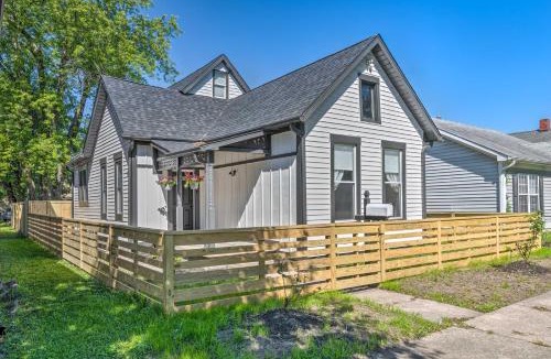 Near Eastside House | Quaint and Cozy Indianapolis Getaway with Yard!