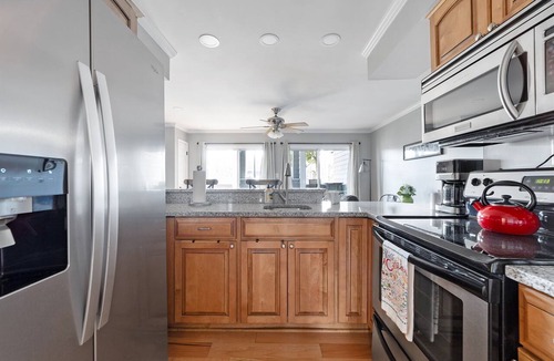 Mount Mourne Condo | Quaint and Cozy Lake Norman Condo Lakefront Walkable Dogs Ok