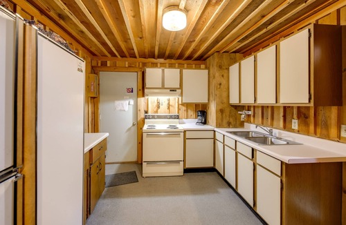 De Borgia Cabin | Quaint DeBorgia Retreat: Black Diamond Guest Ranch
