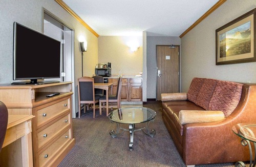 Casper Hotel | Quality Inn & Suites Casper near Event Center
