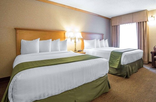 Casper Hotel | Quality Inn & Suites Casper near Event Center