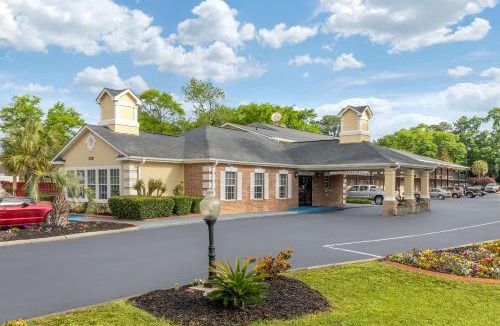 Lexington Hotel | Quality Inn & Suites Lexington