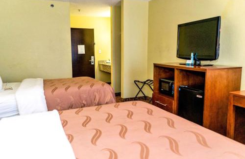 Whiteville Hotel | Quality Inn Whiteville North