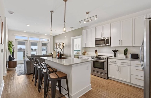 Second Ward Apartment | Queen City Breeze - Free Parking, Pool, Walkable