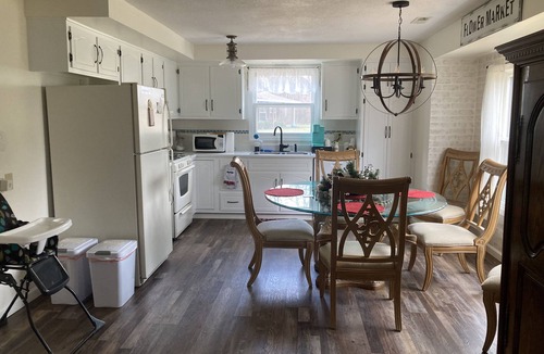 Saint Marys  Allen County House | Quiet and comfy home is one of Fort Wayne's most sought after areas of the city