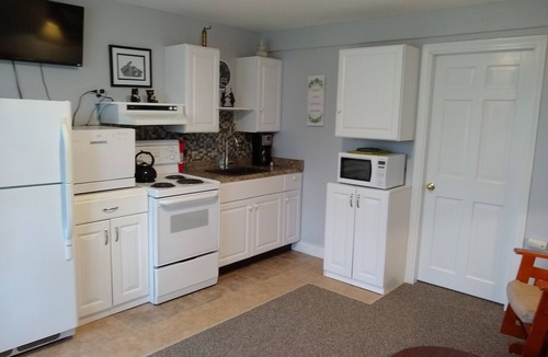 Intervale Apartment | Quiet, clean, and comfy: Centrally Located In The Mt. Washington Valley.