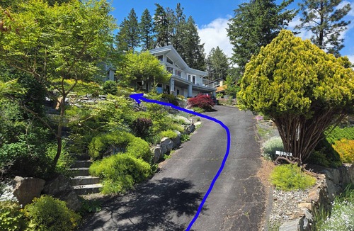 West Kelowna Estates Apartment | Quiet location with stunning view, close to downtown, wineries, beaches