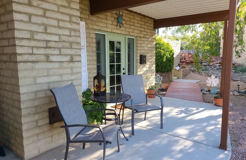 Cottonwood-Verde Village Apartment | Quiet Private Hideaway