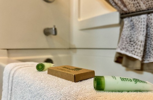Kenmare Hotel | Quilt Inn