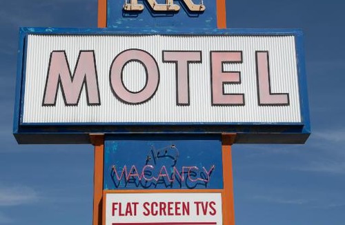 Harvey Hotel | R&R MOTEL