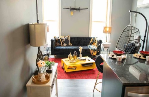 Bellefontaine Apartment | RainbowRow~ The East Flat#1