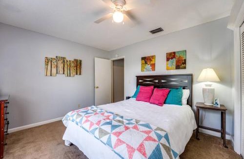 Lakeside House | Rainey 5577