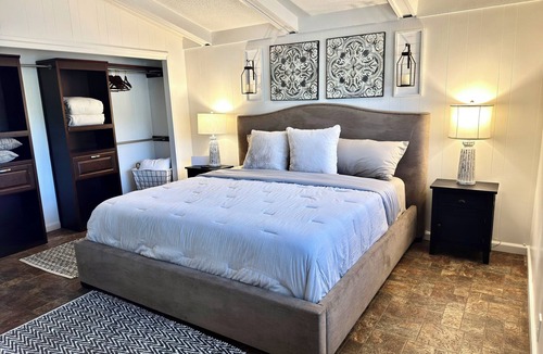 Jamestown House | Ranch Style Mountain Getaway