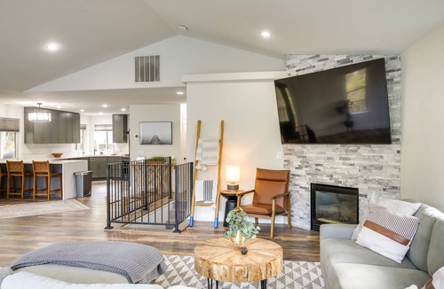 Rathdrum House | Rathdrum Lake House w/Boat Dock!