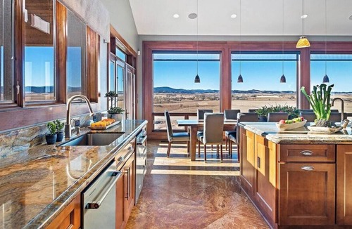 Sturgis Villa | Raz Hideaway 7BR Ranch with Panoramic Mountain View - Sleeps 24!