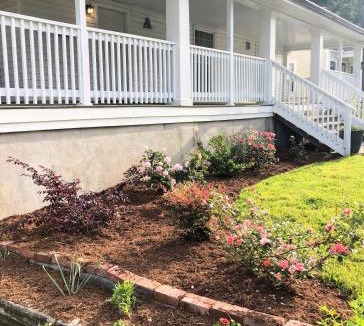 East Durham House | Recently Renovated Chic Durham Farmhouse