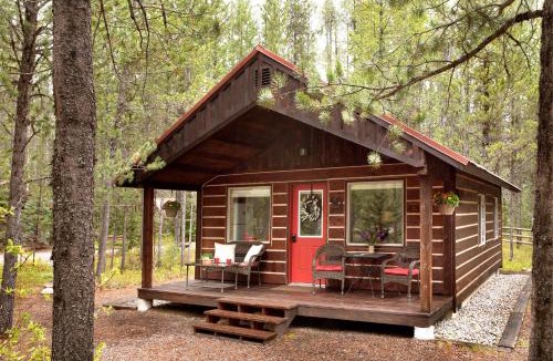 Columbia Falls House | Reclusive Moose Cabins