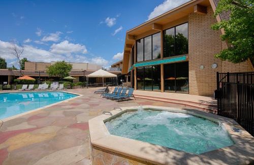 Redding Hotel | Red Lion Hotel Redding