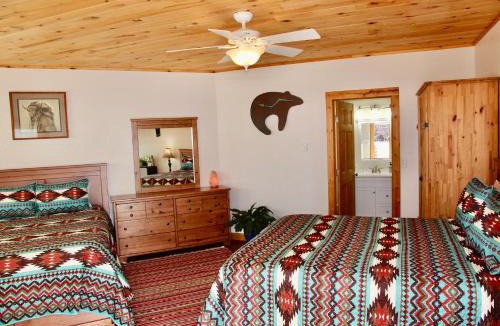 Moab South Valley Bed & Breakfast | Red Moon Lodge