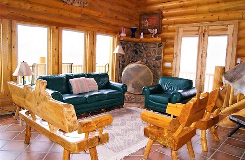 Escalante Cabin | Red Rock Ranch Log Cabin: Large, Fully Furnished, 5 Bdr, sleeps 12, 3 levels