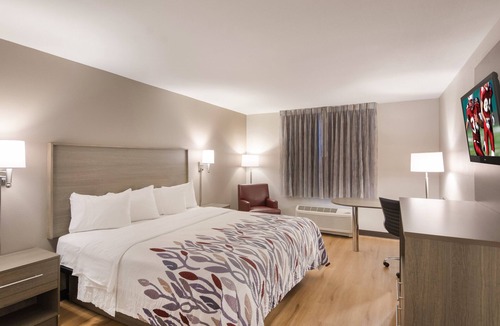 Bermuda Hotel | Red Roof Inn Chester