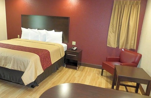 Hayward Hotel | Red Roof Inn Hayward