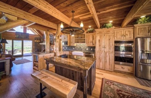 Cody House | Red Roof Ranch, is located on 15 acres with stunning mountain and lake views!