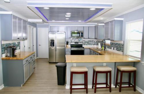 Port O Connor Cabin | Redfish Lodge - Port O'Connor