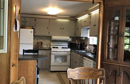 Byrnedale House | Reduced to $90.00 March-July week days