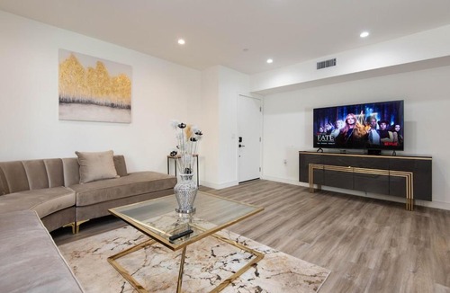 Glendale Apartment | Regency Modern Apartments